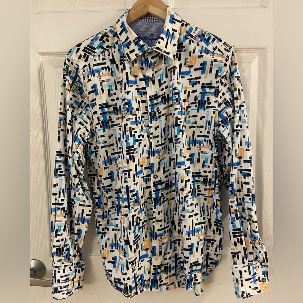 Men’s Patterned Button-Down Shirt